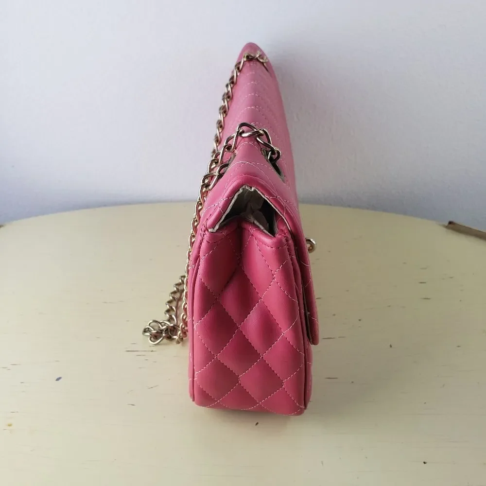 Women's Vintage Barbie Pink Quilted Golden Chain Bag - Picture 8 of 14